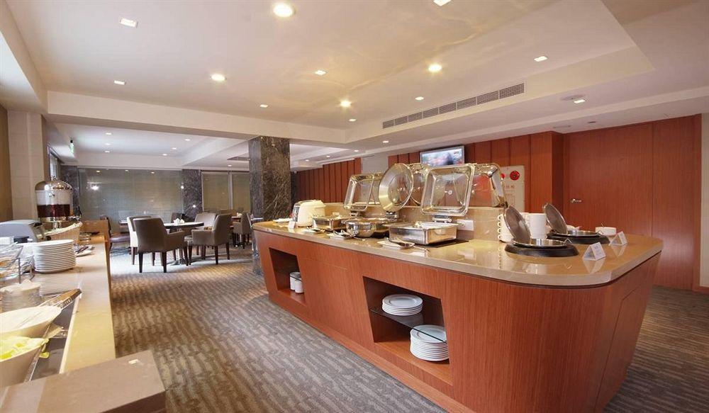 Tokyo International Hotel Тайбей Екстер'єр фото