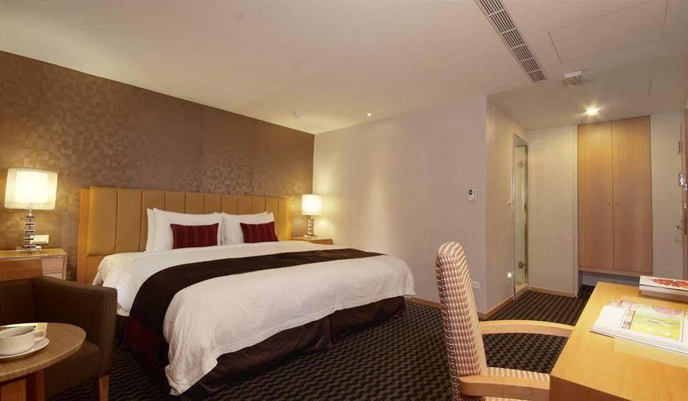 Tokyo International Hotel Тайбей Екстер'єр фото